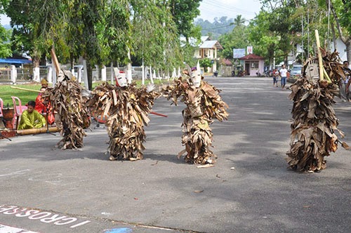 Tradisi Unik di Kampungku, Festival Kue Maulid Nabi - My Verandah