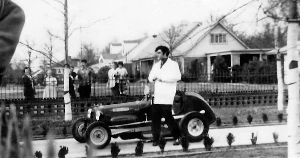 Let's Keep the 50's Spirit Alive! Elvis Presley in 1956 1034 Audubon