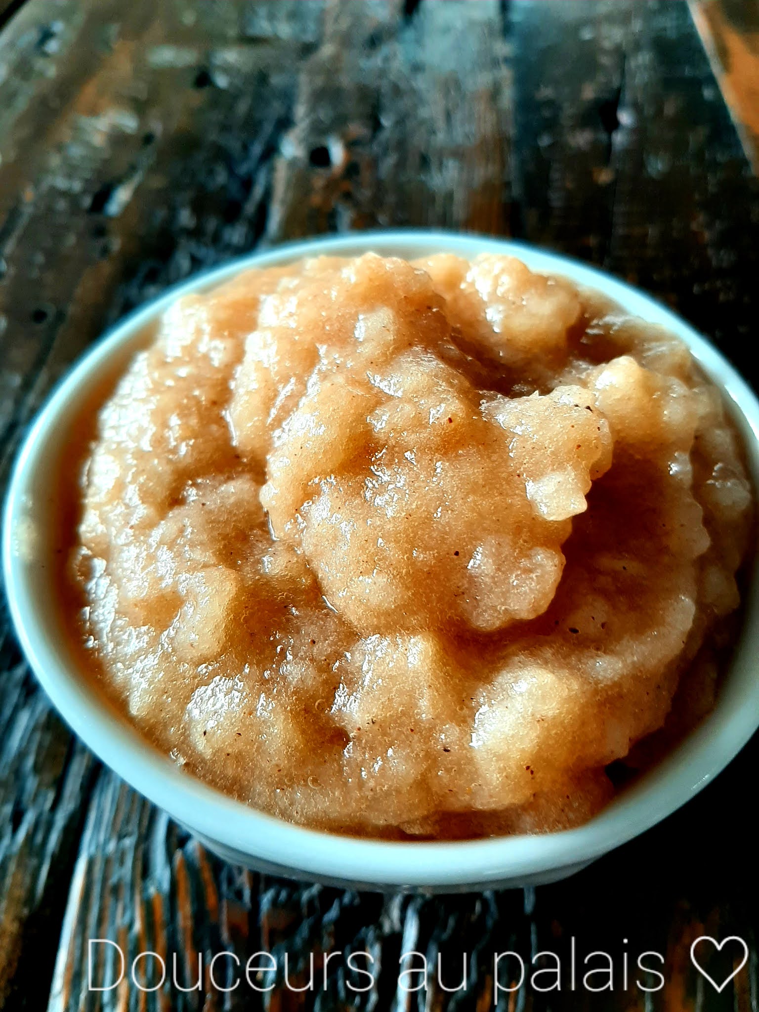 Ma compote de pommes classique (mijoteuse)