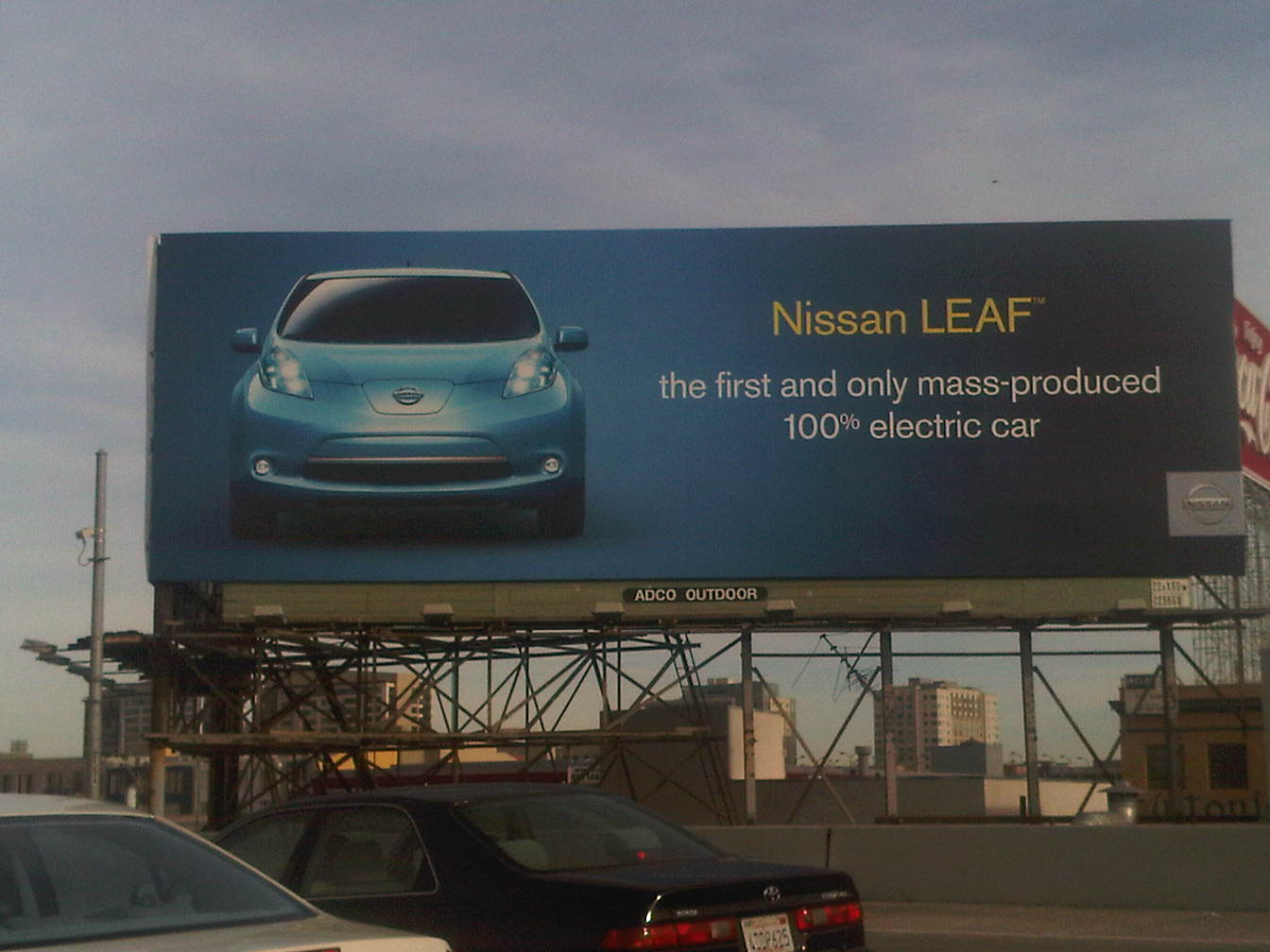 Nissan leaf magazine ad