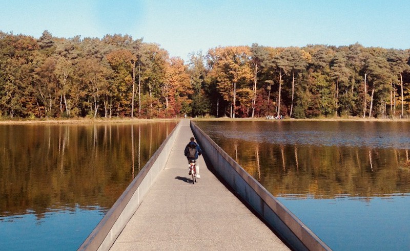 Most mornings. Парк Бокрейк Бельгия озеро. Велодорожка в Лимбурге. Лимбург Бельгия озеро. Лимбург Бельгия велосипедная дорожка.