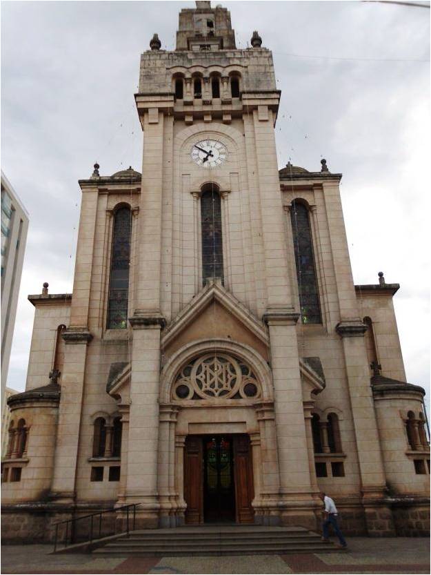 SORRISO DE GIOCONDA Igreja Matriz de São Sebastião São Sebastião do Paraíso M.G. SORRISO DE GIOCONDA Igreja Matriz de São Sebastião São Sebastião do Paraíso M.G.
