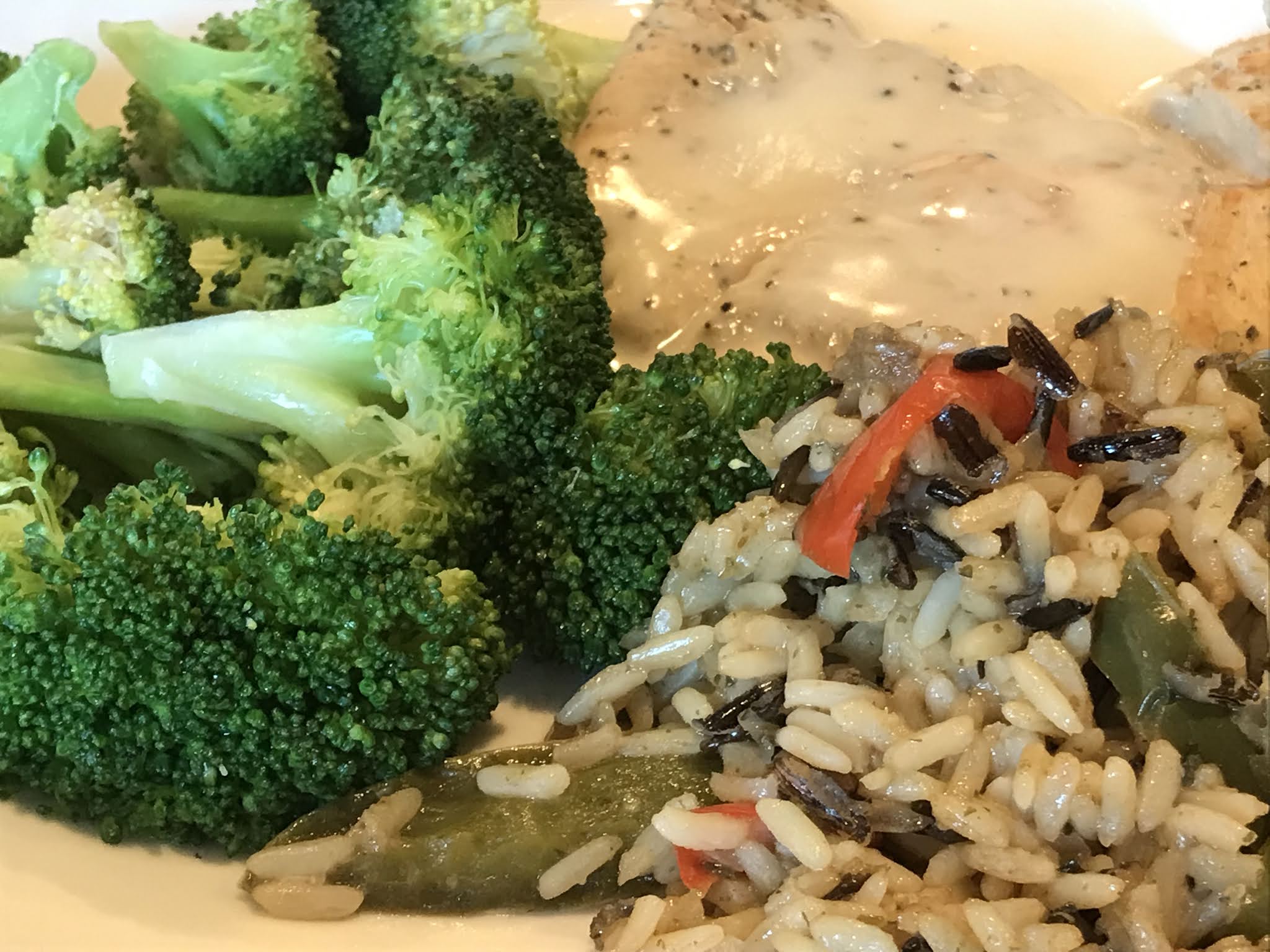 la Madeleine’s Market and Bakery offers their first drivethrough