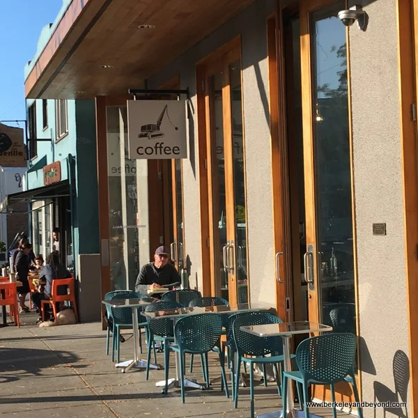 outside seating at Wrecking Ball Coffee Roasters in Berkeley, California