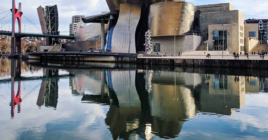 Why Bilbao is Best Place in Spain for Christmas (An Day Itinerary)
