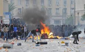 Τι λέτε, θα σφαχτούμε μεταξύ μας;