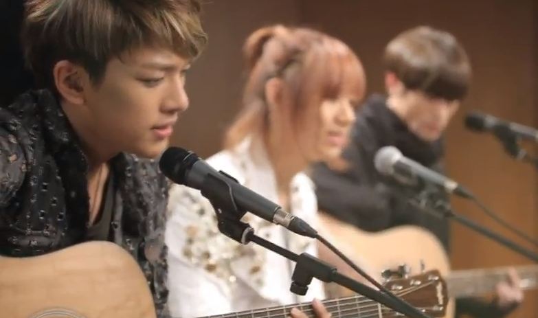 Mata-mata Kecil Menatapmu: Lunafly - Superhero