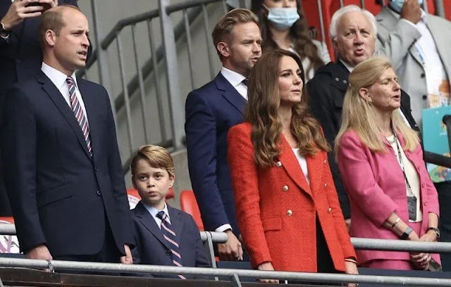 Prince William and Kate Middleton, Duchess of Cambridge. Kate Middleton wore Zara textured double breasted blazer