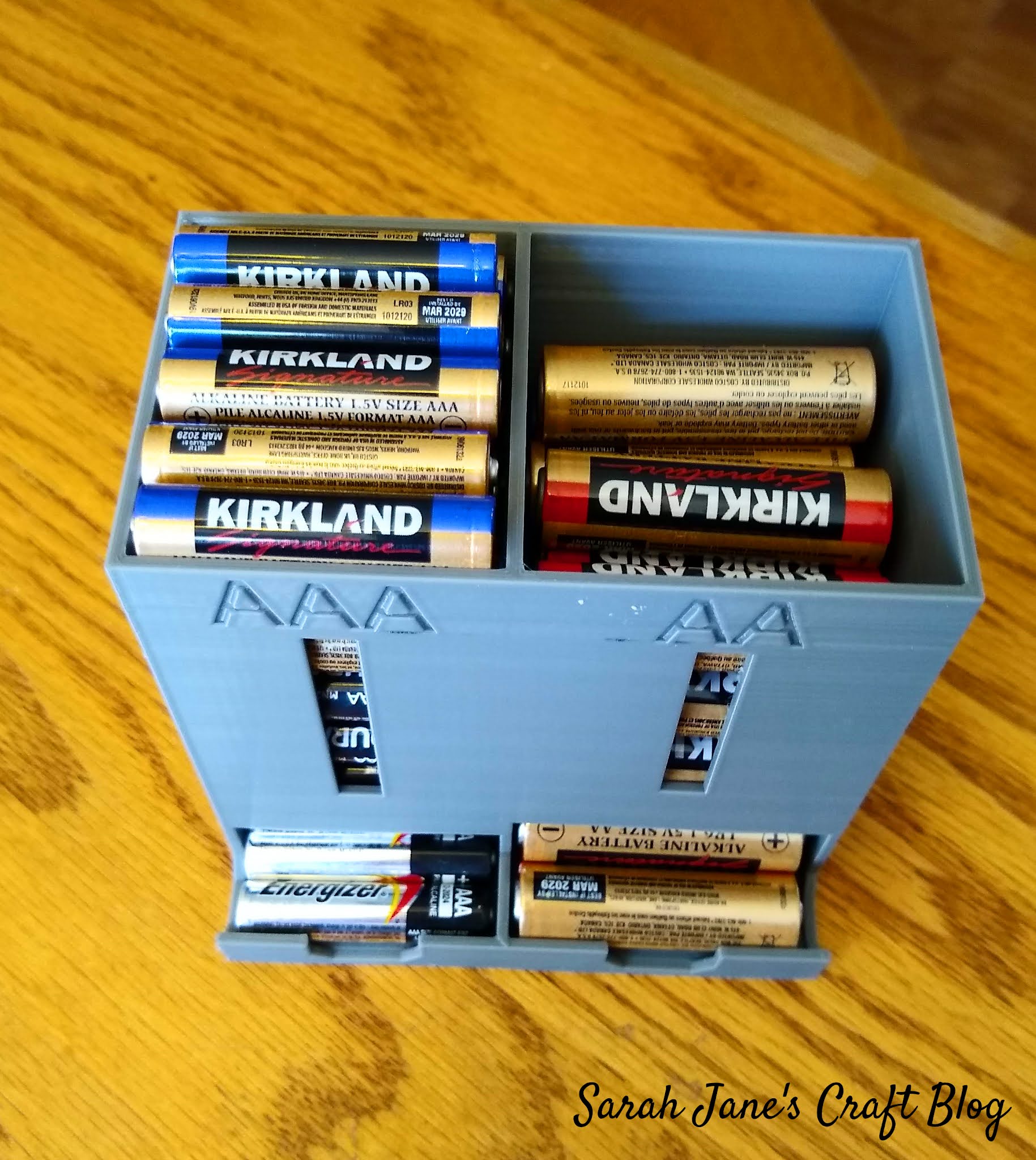 3D Printed Battery Dispenser