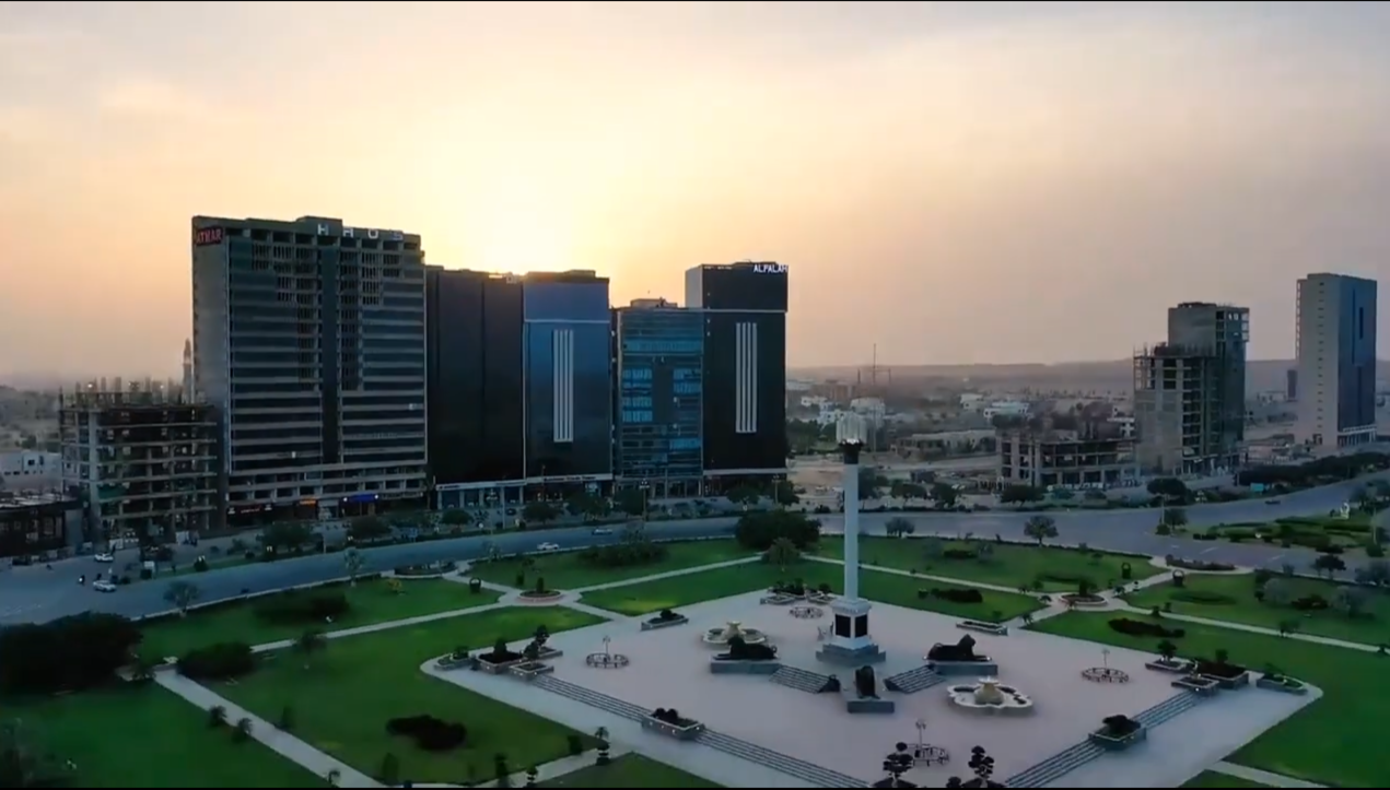 Karachi's Bahria Town Private City is Bigger Than San Francisco