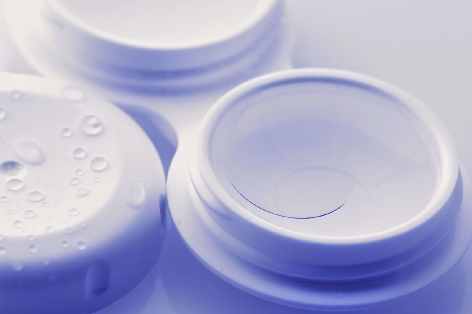 How To Maintain Your Contact Lenses Diva Likes