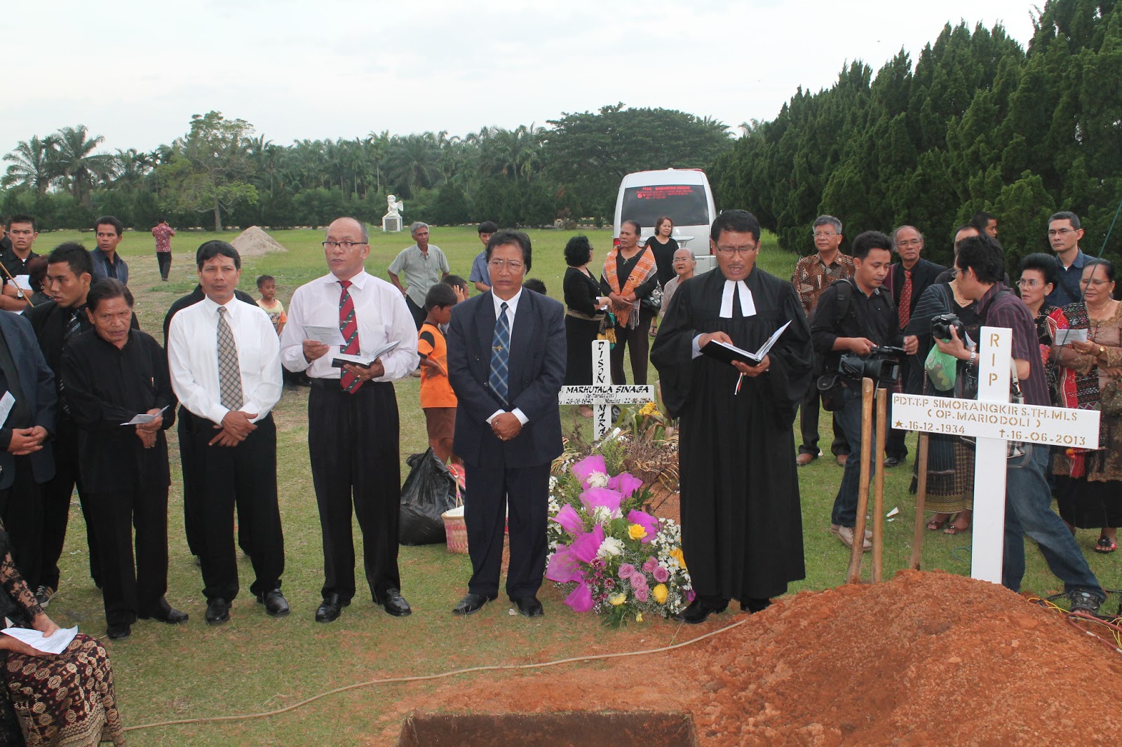 SEPUTAR HKBP DISTRIK X MEDAN-ACEH : BERBAHAGIALAH ORANG YANG MATI DI