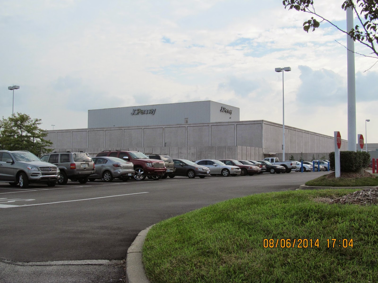 Trip to the Mall Mall St. Matthews (Louisville, KY)