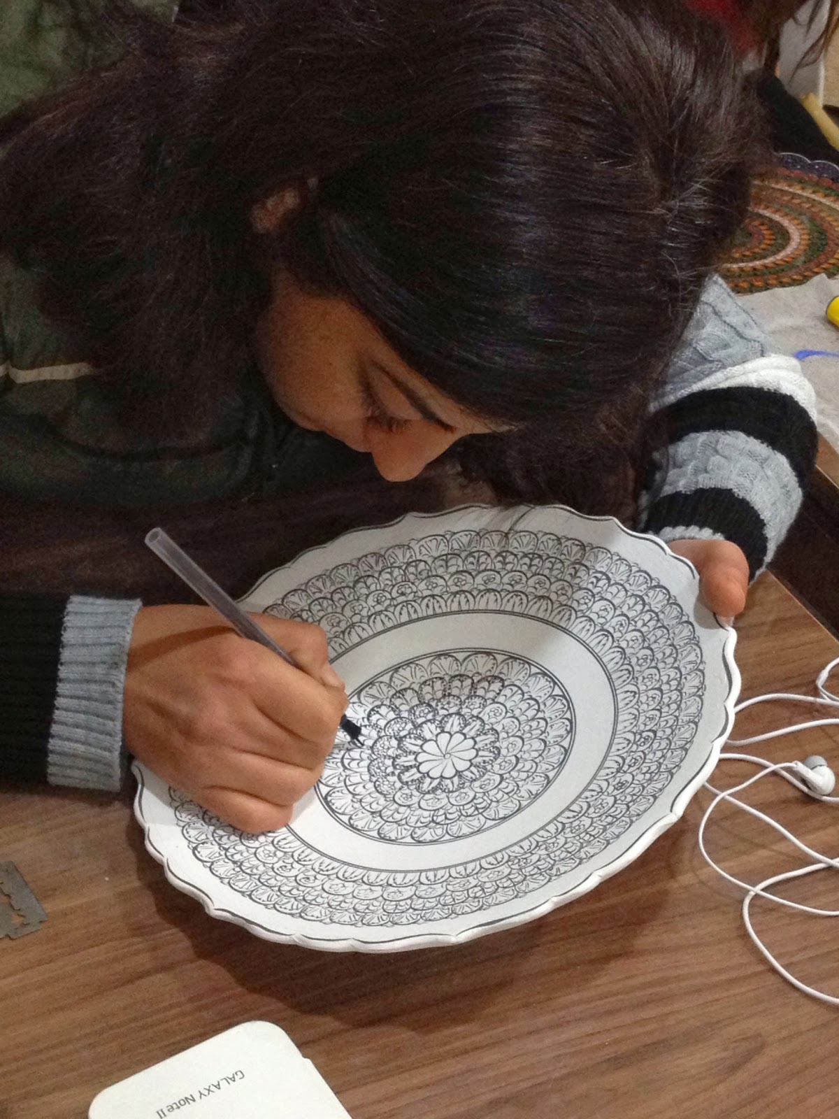 Cappadocia - Workers hand-painting platters