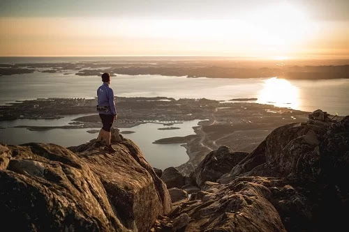 Interesting things about Greenland - where 80% of the area is ice