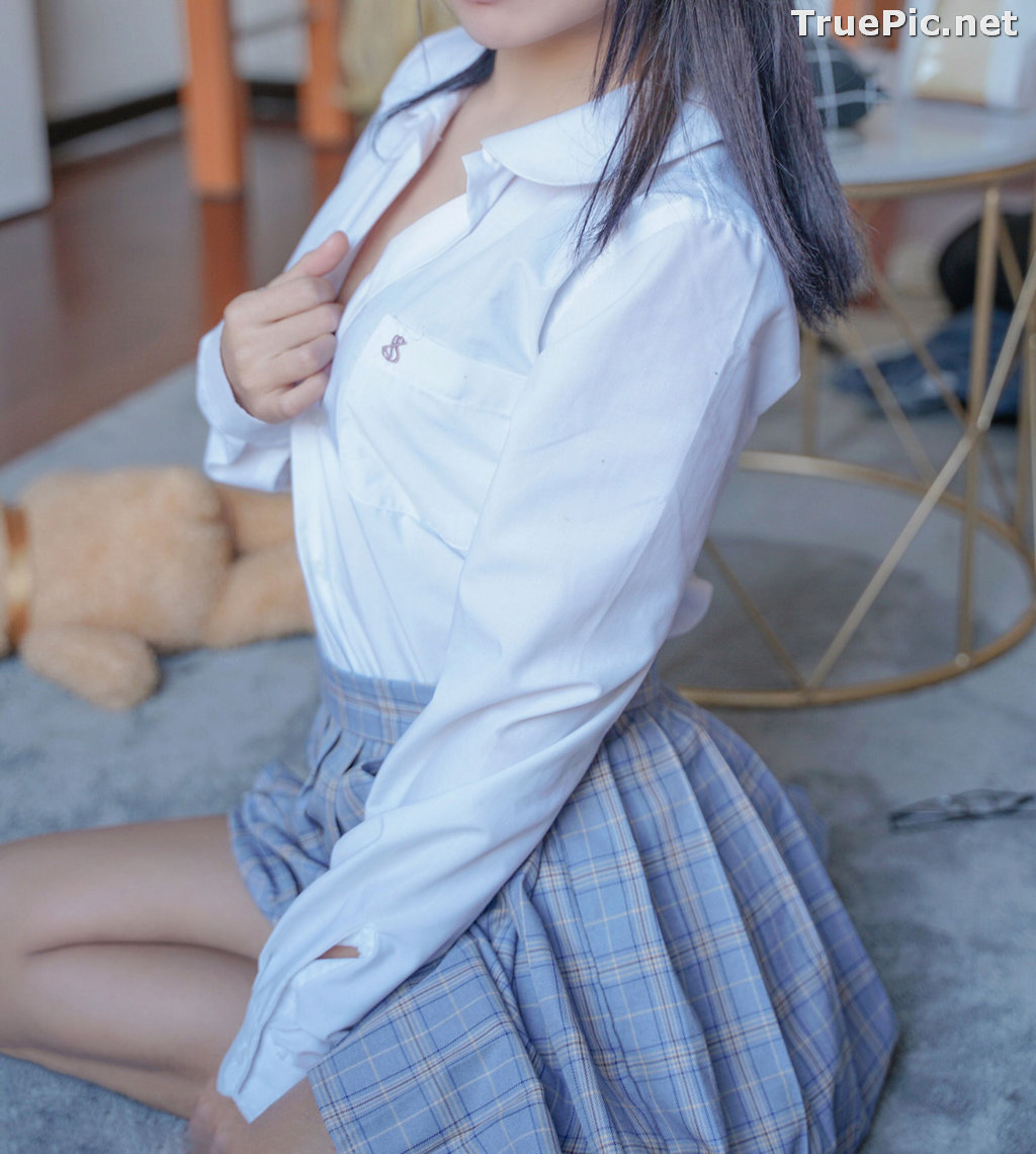 Image [MTCos] 喵糖映画 Vol.047 – Chinese Cute Model – Sexy Student Uniform - TruePic.net - Picture-38