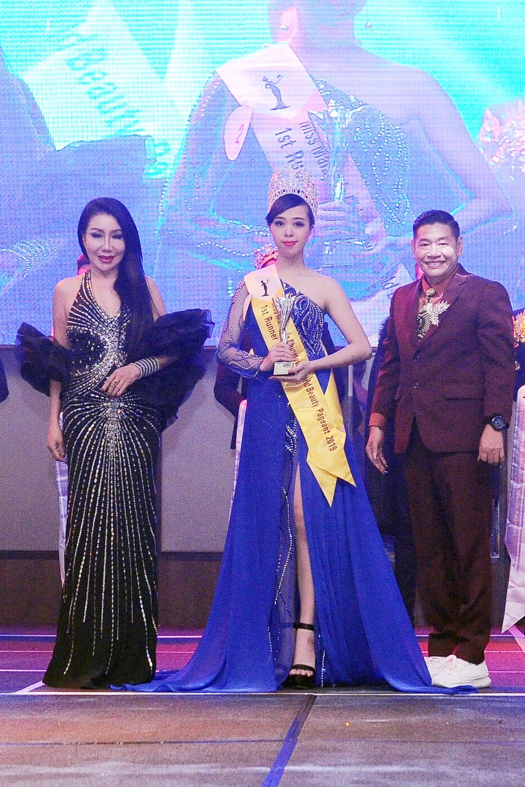  Miss, Mrs & Mr Malaysia Chinatown World Beauty Pageant 2019 rực rỡ sắc màu đêm chung kết tại Malaysia