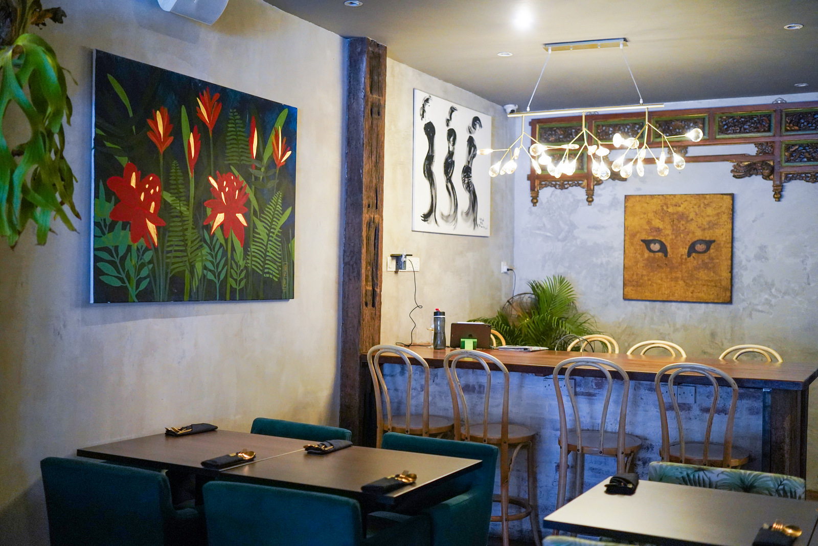 Borneo Restaurant & Bar