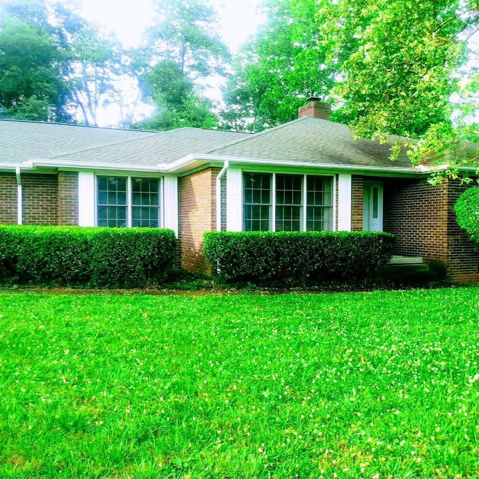 Residential and Commercial Cleaning Services in Williamsburg, VA