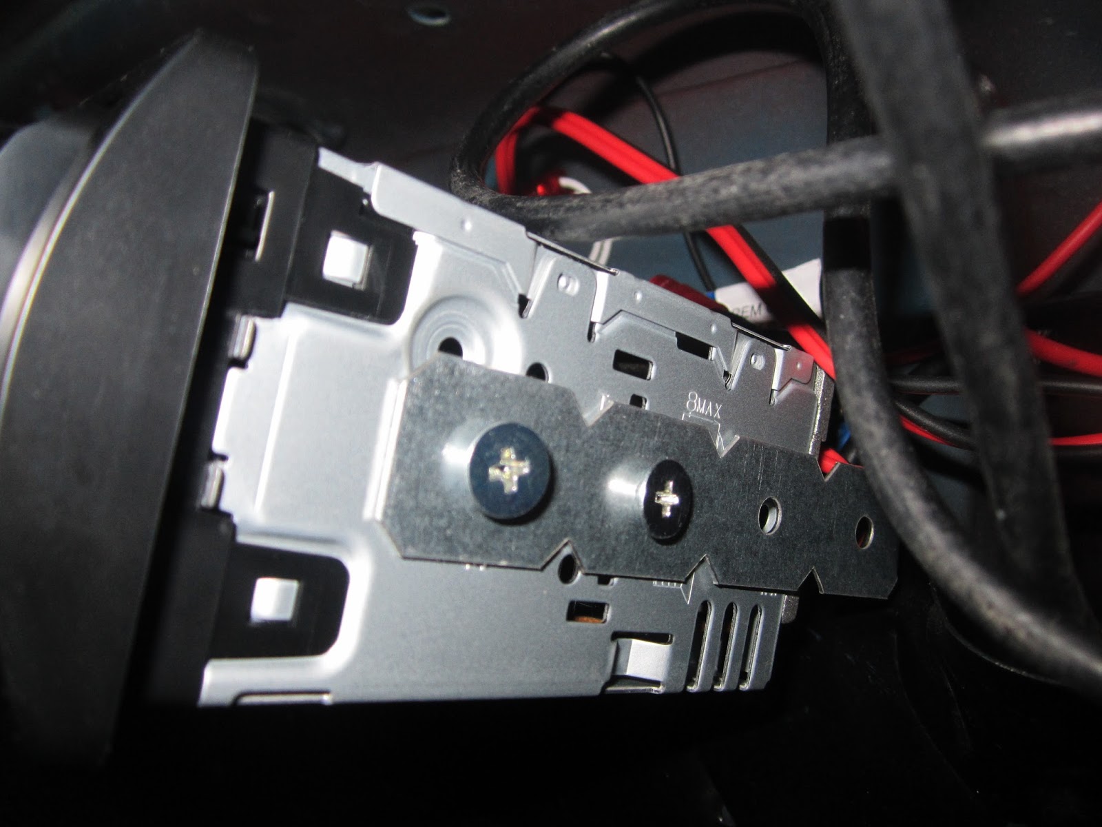 Restoration Volvo 122S 1969: Radio and new Dashboard for the Volvo