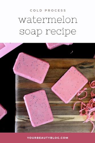 How to make watermelon cold process soap. This recipes palm free has coconut oil, castor oil, pomace olive oil, safflower oil, and shea butter.  It has real watermelon powder and poppy seeds to look like seeds.  Make a natural recipes palm free.  Learn how to use real fruit powder for making DIY designs ideas. Make handmade soap with the cold process method and learn new tecniques. #watermelon #soap #soapmaking #diy #recipe