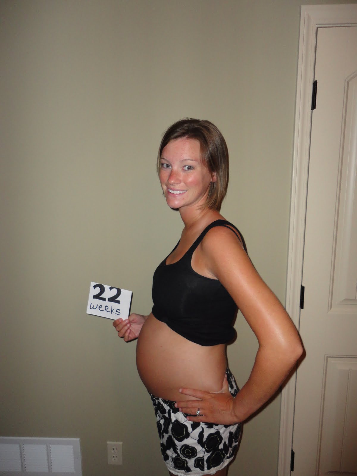 23 неделя отзывы. 250 Weeks pregnant.