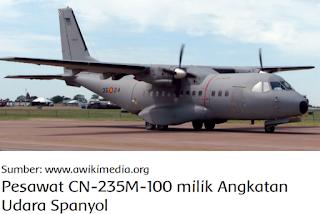 Industri pesawat BJ Habibie BJ Habibie mendirikan industri pesawat terbang