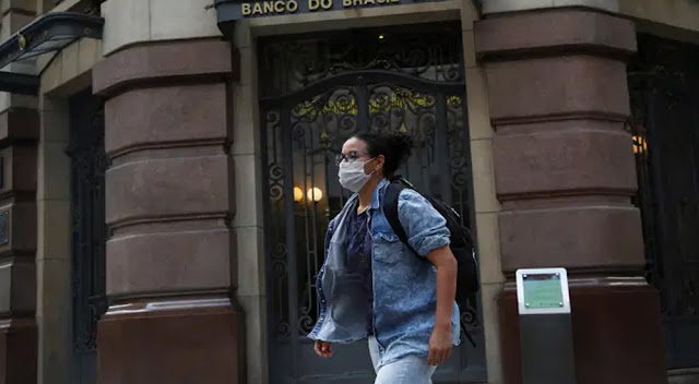 Auxílio emergencial para mães chefes de família começa a ser pago hoje