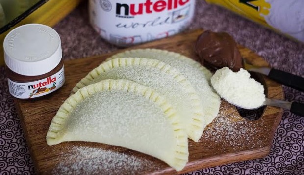 pastel recheado com nutella