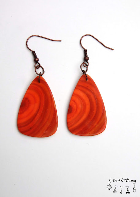 Boucles d'oreilles en pâte polymère restes orange extrudeuse Stenna Création