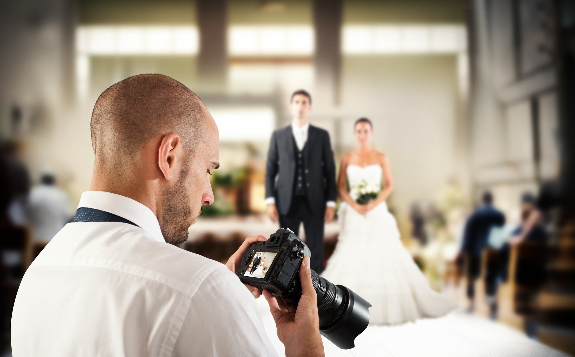 Consider 4 Things for Videography and Photography Services for Special