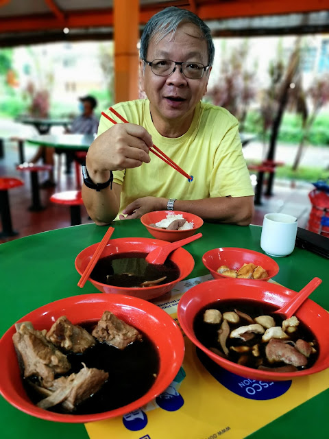 Nankin Street Bak Kut Teh. A Last Bastion of Hokkien Bak Kut Teh in Singapore 南京街肉骨茶 Hokkien_Bak_Kut_Teh