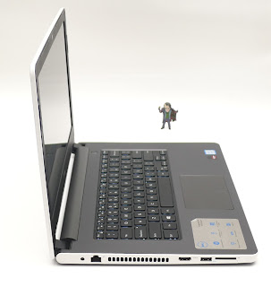 Laptop Gaming DELL 14-5459 Core i7 Bekas Di Malang