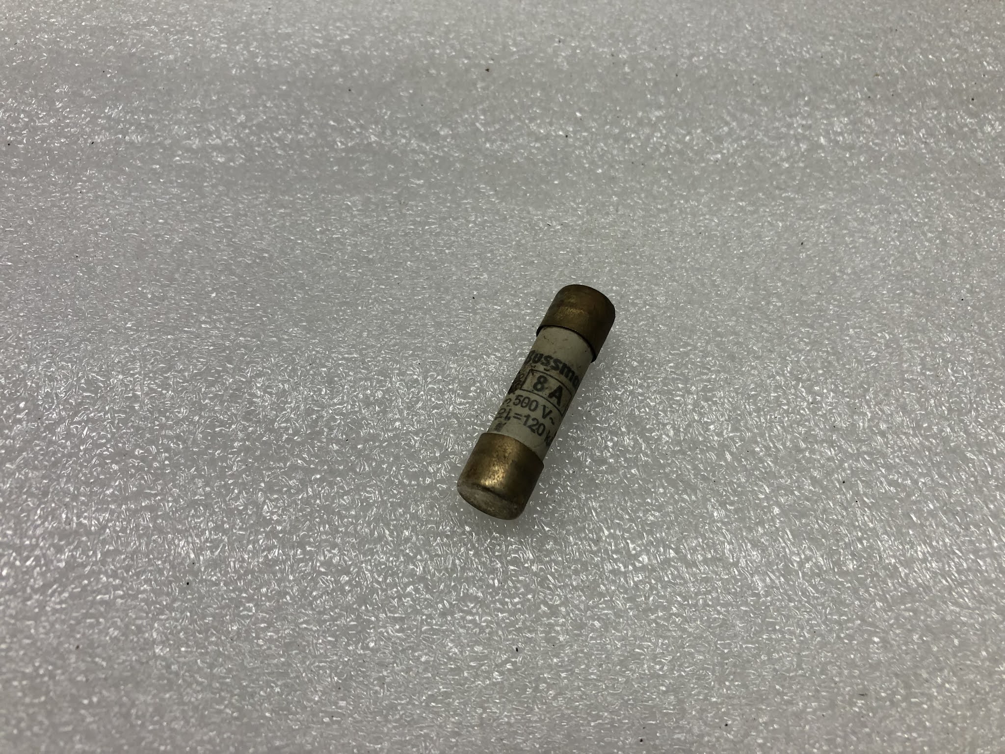 Fusible Industriel Bussmann C10G8 8A 500V 10x38mm - Type GG/gL IEC60269 - À Cosses