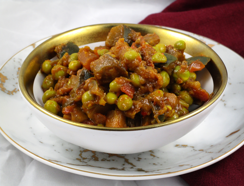 Eggplant and Green Pea Curry (Baingan Matar Masala) Lisa's Kitchen