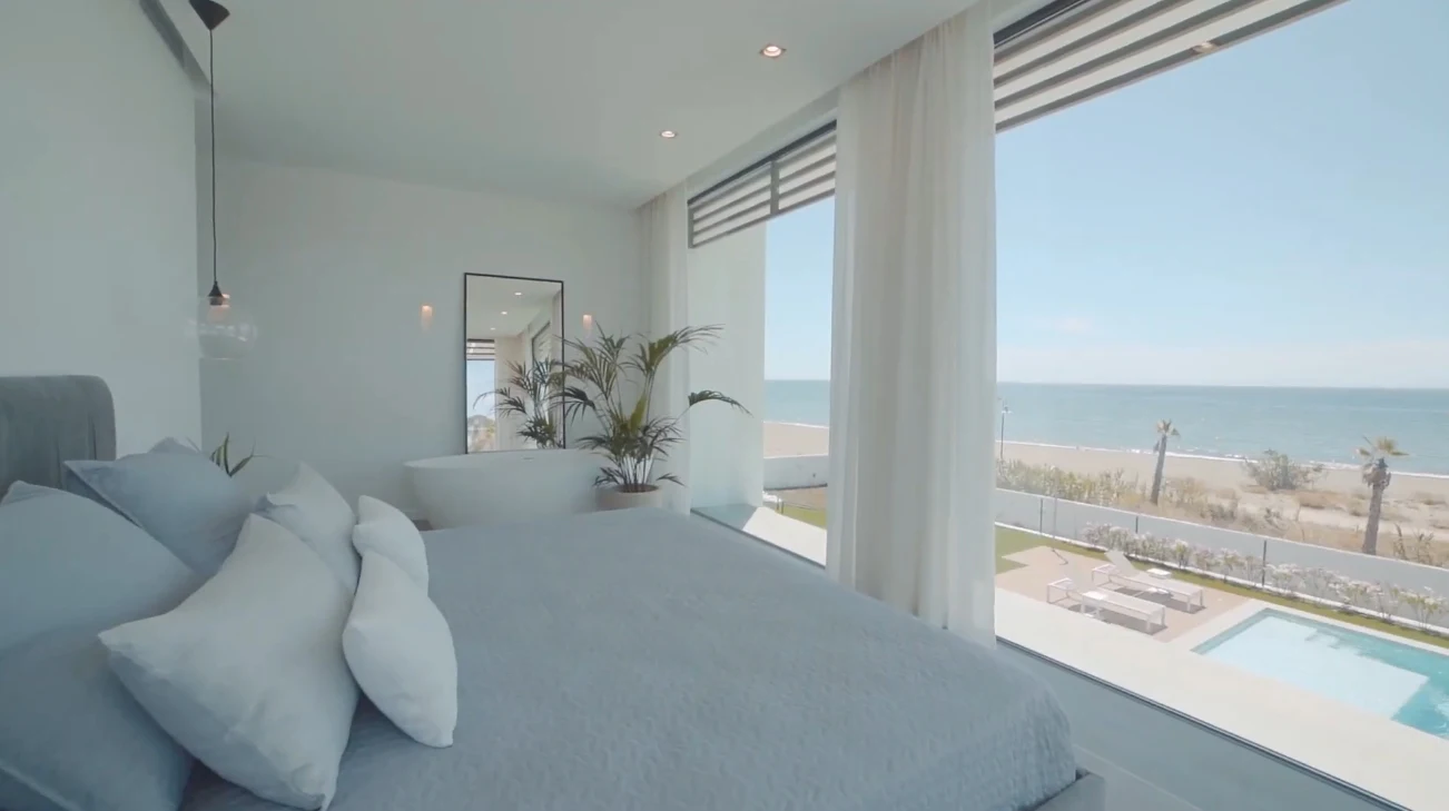 Home Interior Design Tour vs. Luxury frontline beach villa between Marbella and Estepona