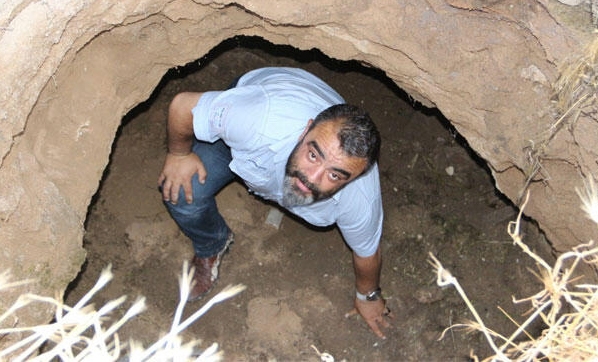 kapadokya-da-bahce-coktu-ortaya-yeralti-sehri-cik-4178355.Jpeg