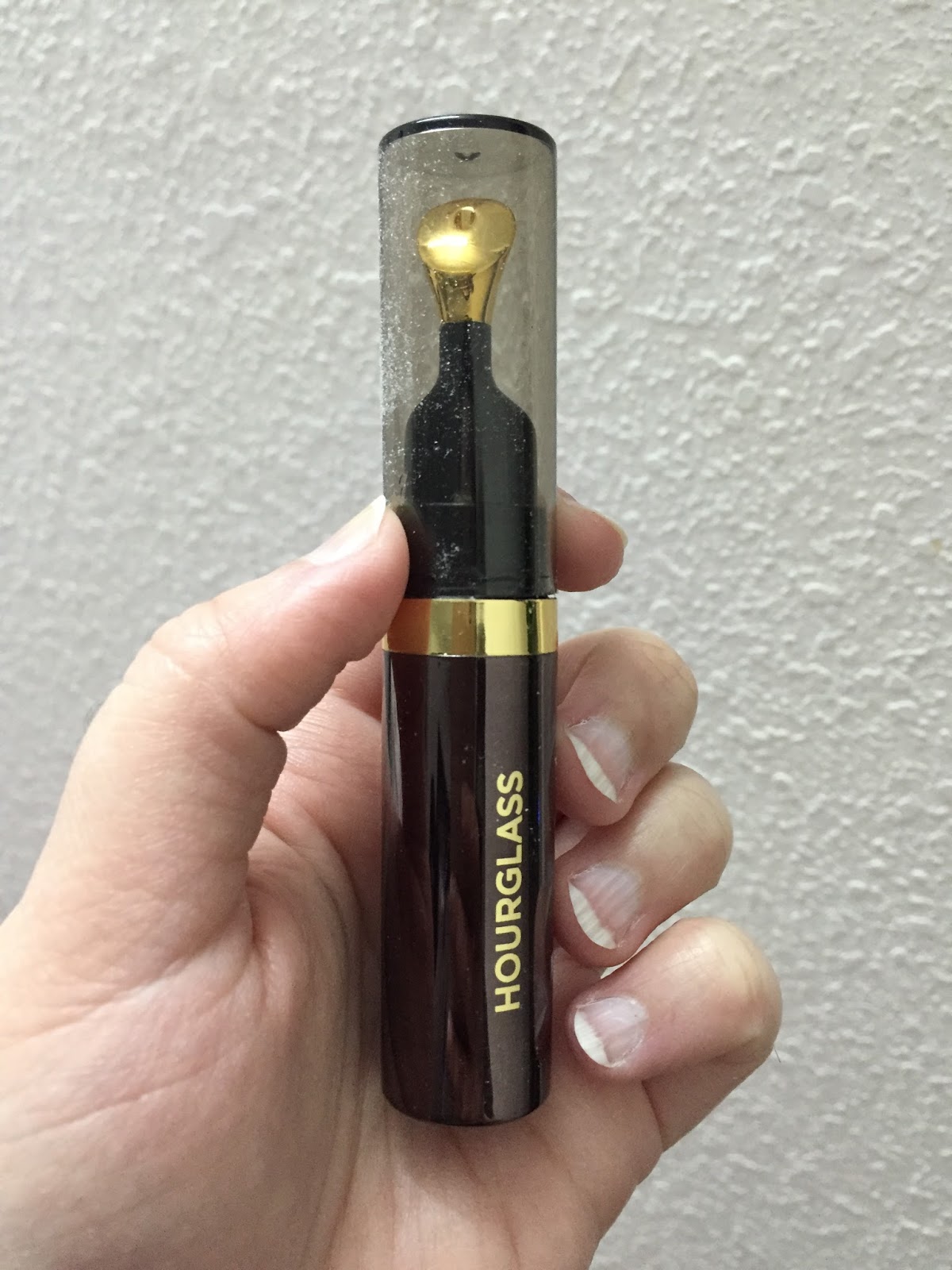 HOURGLASS Nº 28 LIP TREATMENT OIL Review