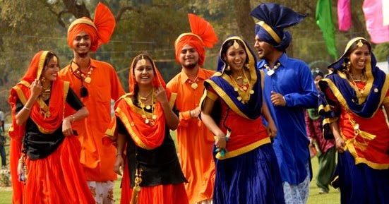 punjabi traditional dress for ladies