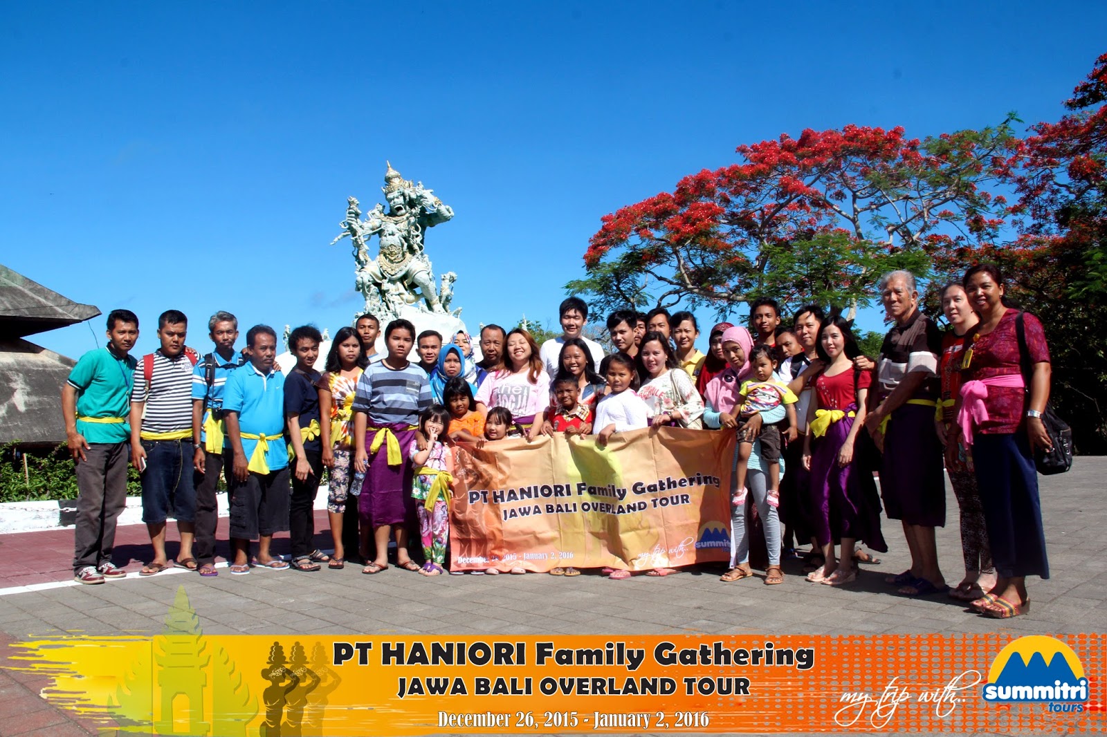 Pt haniori family gathering goes to bali.