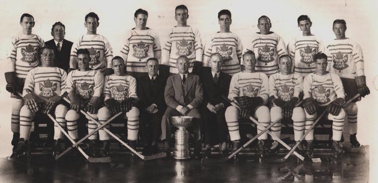 1931-32 Toronto Maple Leafs  Toronto maple leafs, Maple leafs, Team  pictures