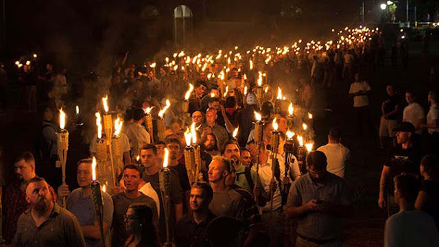 ¿Vuelve el Ku Klux Klan? ¿Vuelve el Ku Klux Klan?