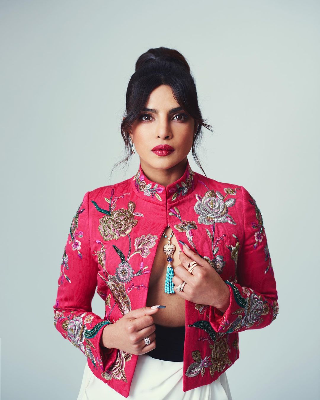 Priyanka Chopra, Priyanka chopda HD/UHD Photos & Wallpaper