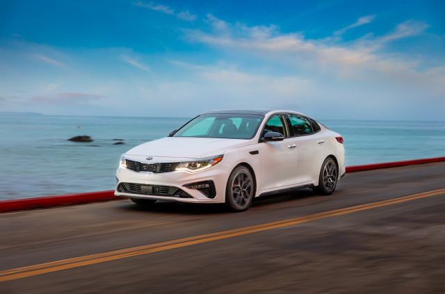 2020 Kia Optima Review