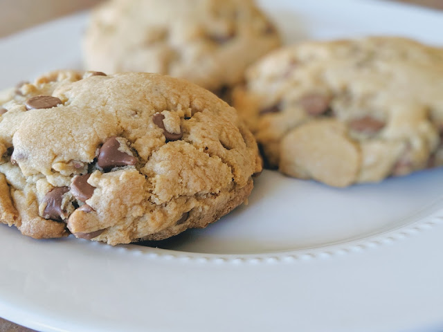 Giant Chocolate Chip Cookie Recipe | (Crumbl copycat) - Ivy Van Dusen