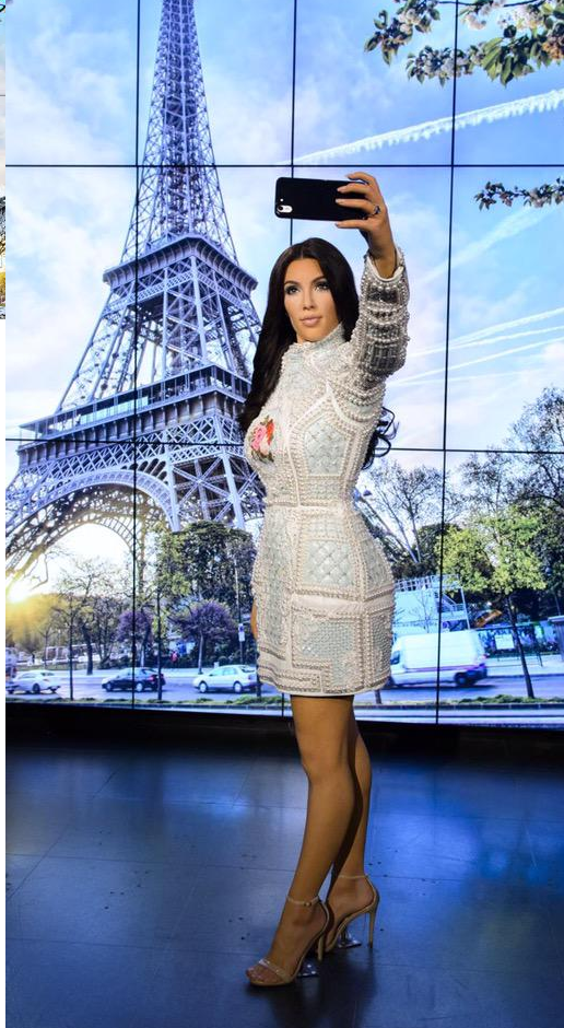 kim kardashian selfie figure madame tussauds