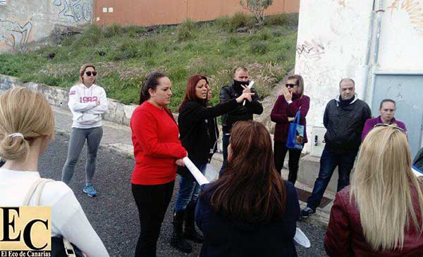 Recogida de firmas para evitar el cierre del CEIP León, El Lasso Recogida de firmas para evitar el cierre del CEIP León, El Lasso