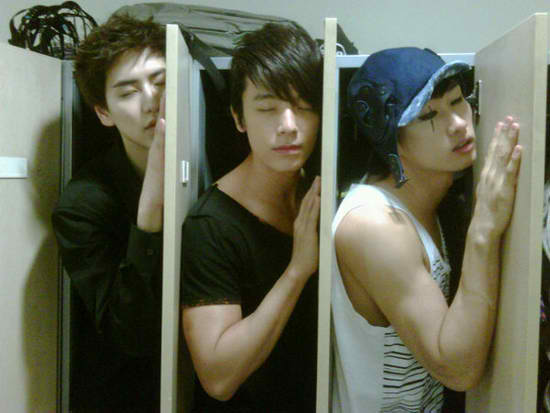 [Resim: suju-locker.jpg]