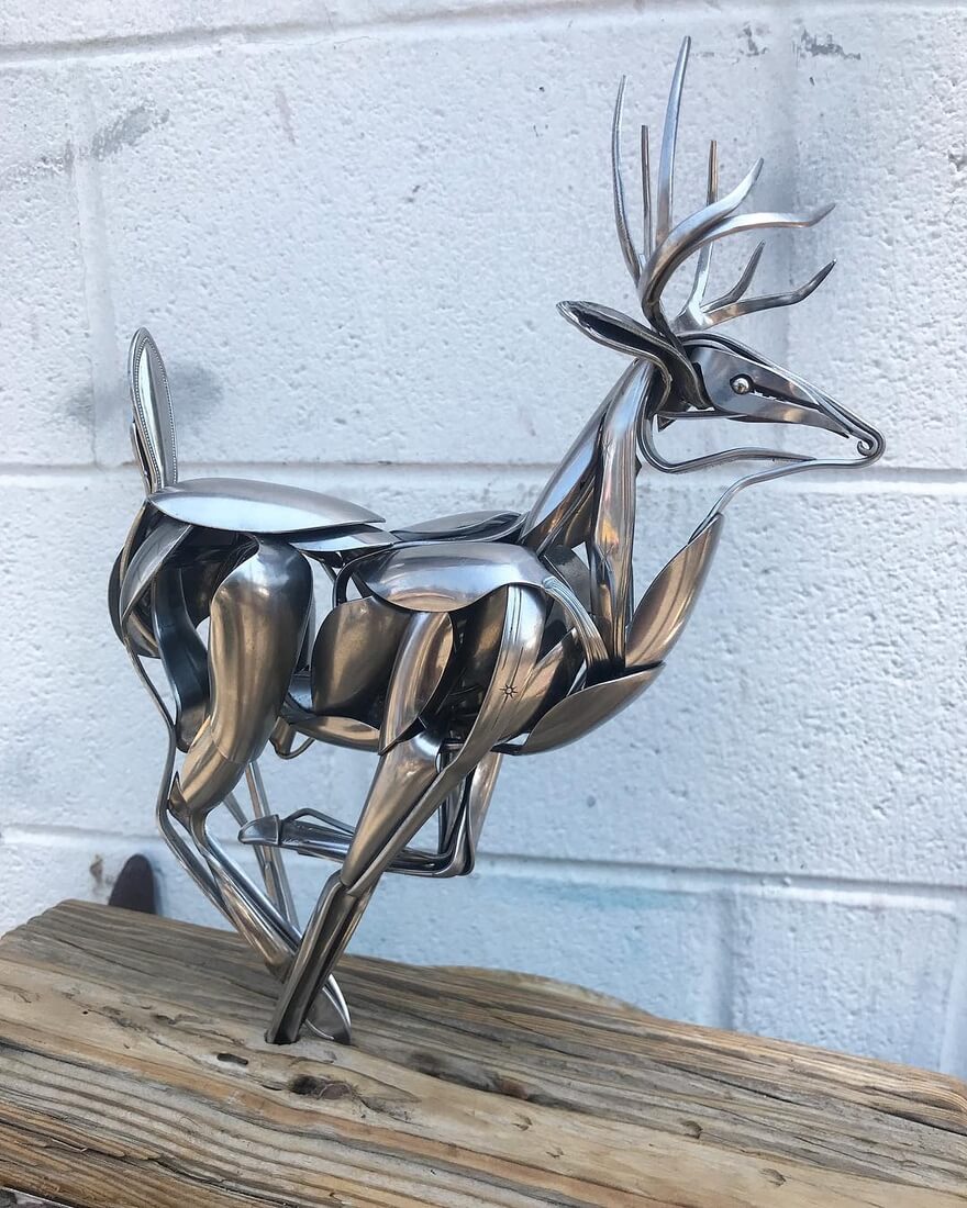 06-Deer-Matt-Wilson-Recycled-Animal-Cutlery-Sculptures-www-designstack-co