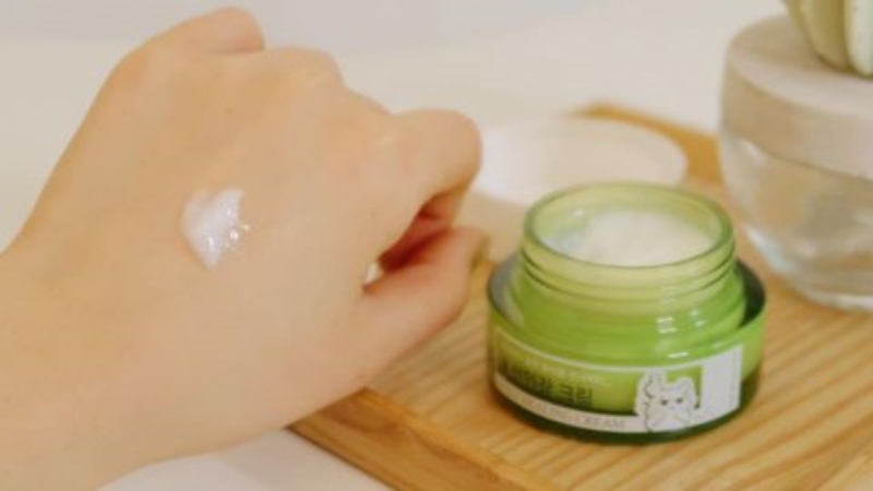 Kem Dưỡng Da Coreana Biocos Daily Healing Cream